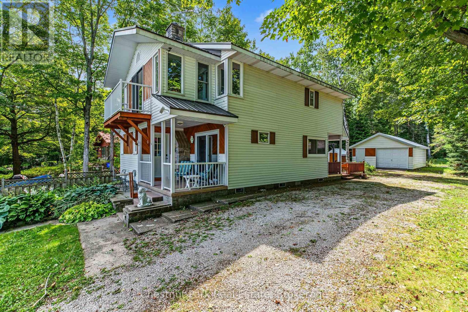 271 ISTHMUS BAY ROAD