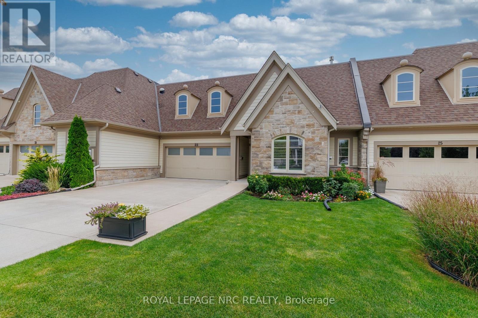 23 FRANCESCO CRESCENT