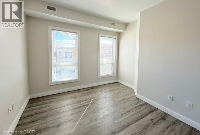 161 WELLINGTON Street N Unit# 202