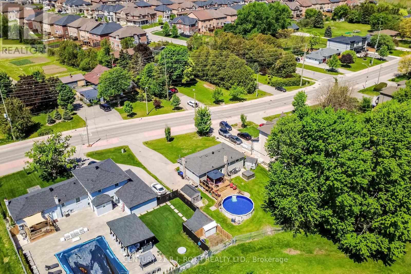 671 SIMCOE ROAD