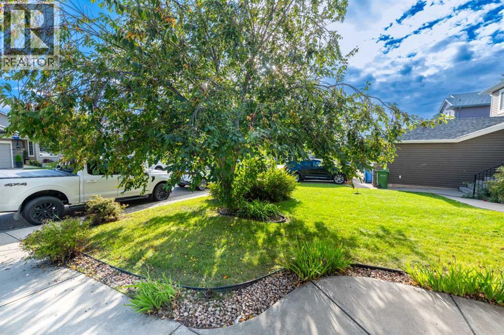 112 Cove Crescent