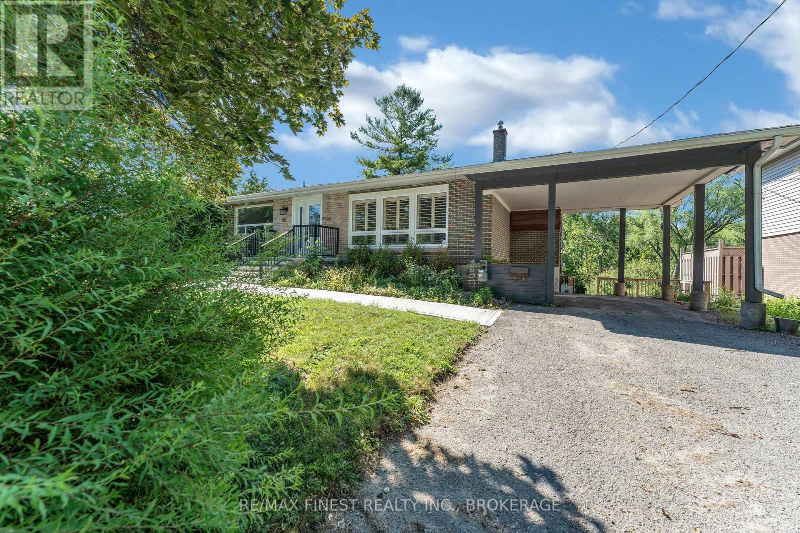 60 SHERWOOD DRIVE