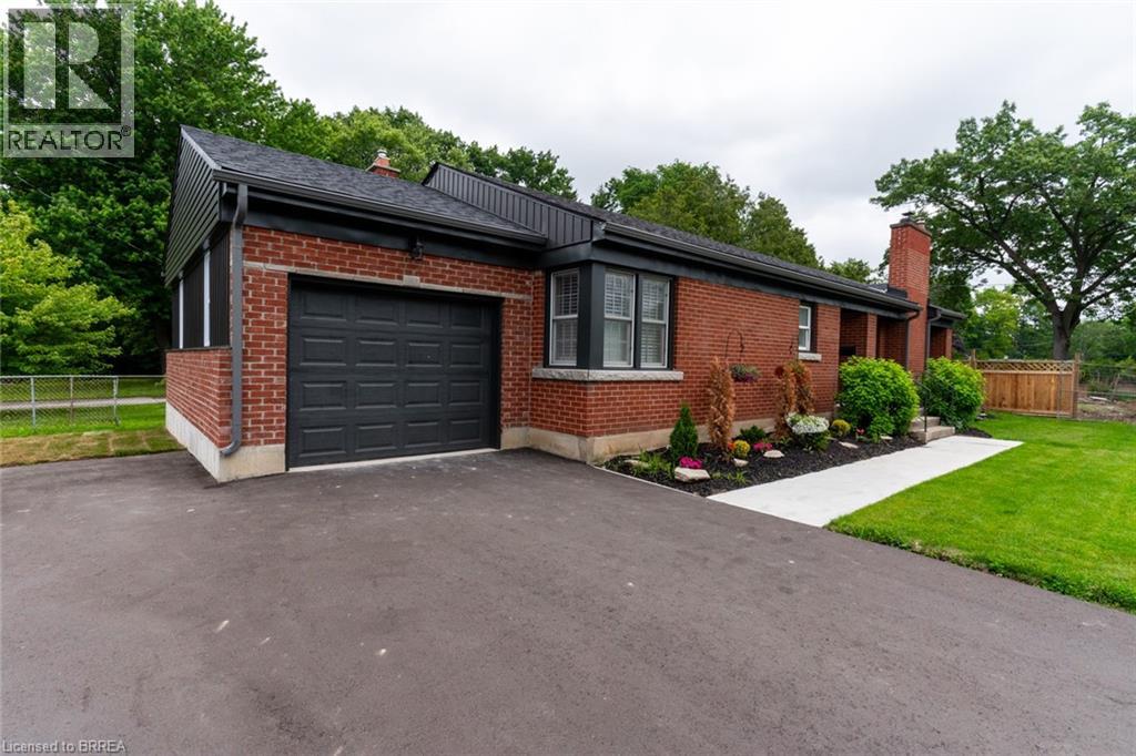 30 PROCTOR Avenue
