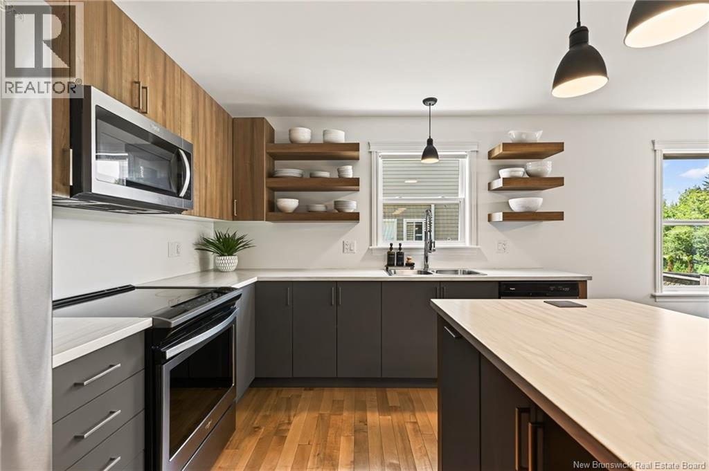 259 Dolbeau Street - Photo 4