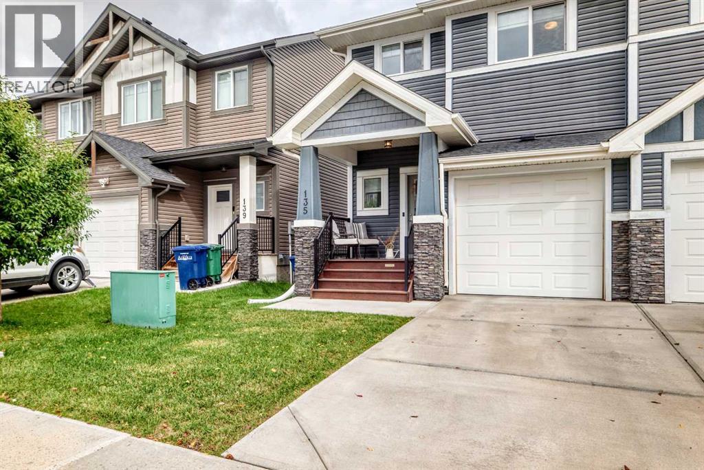 135 Reunion Loop NW