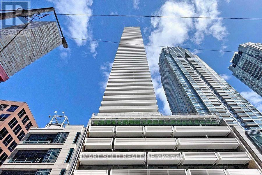 3103 - 2221 YONGE STREET