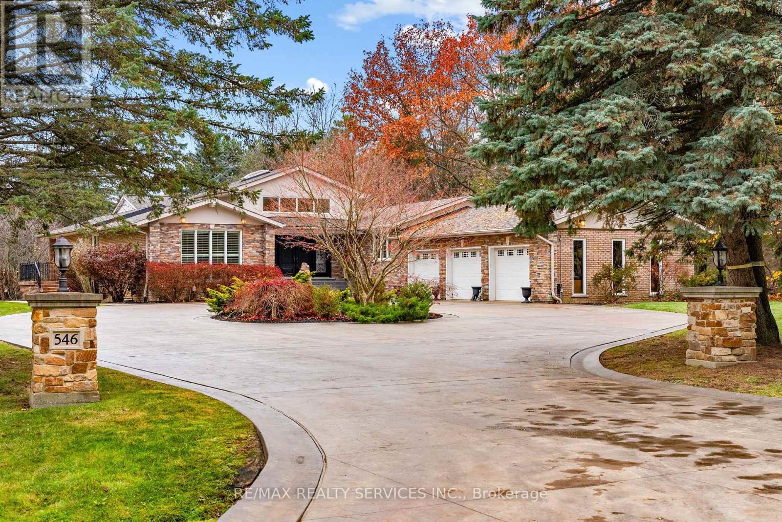 546 CONSERVATION DRIVE