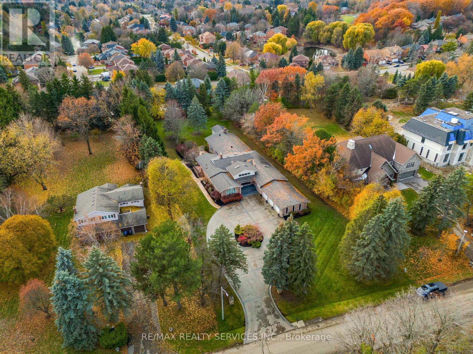 546 CONSERVATION DRIVE
