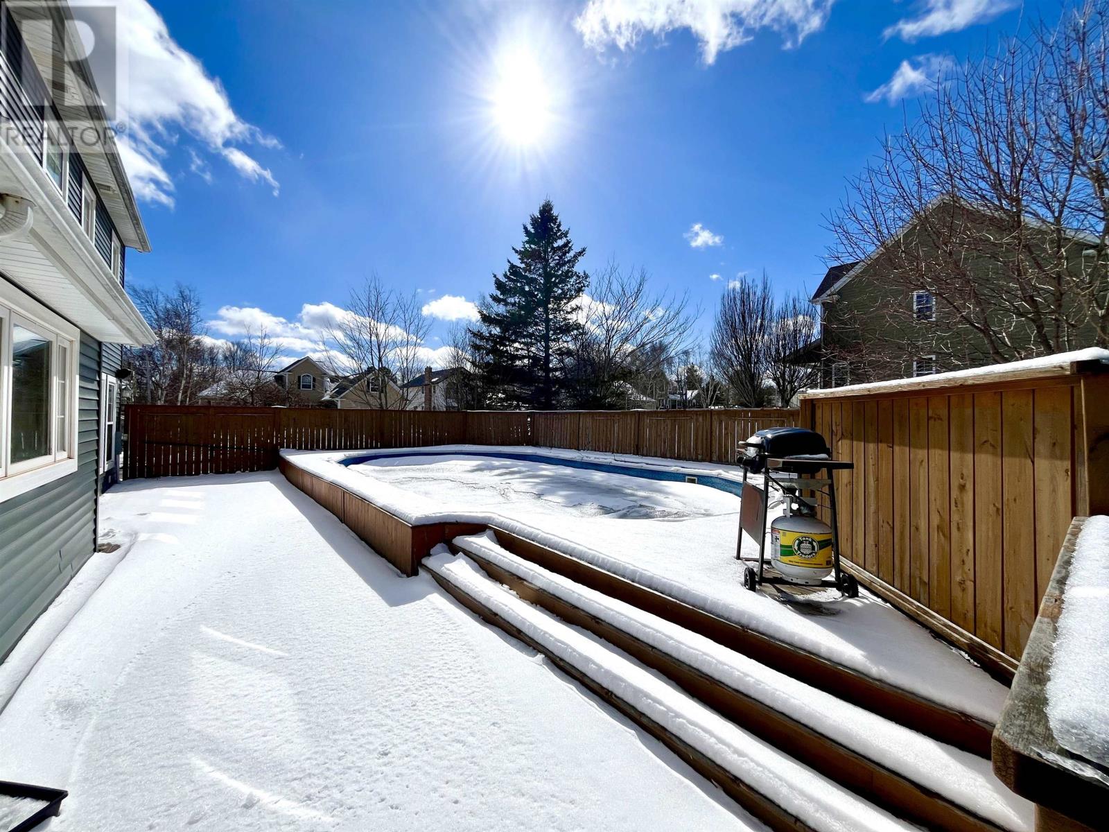 30 MACARTHUR Drive - Photo 4