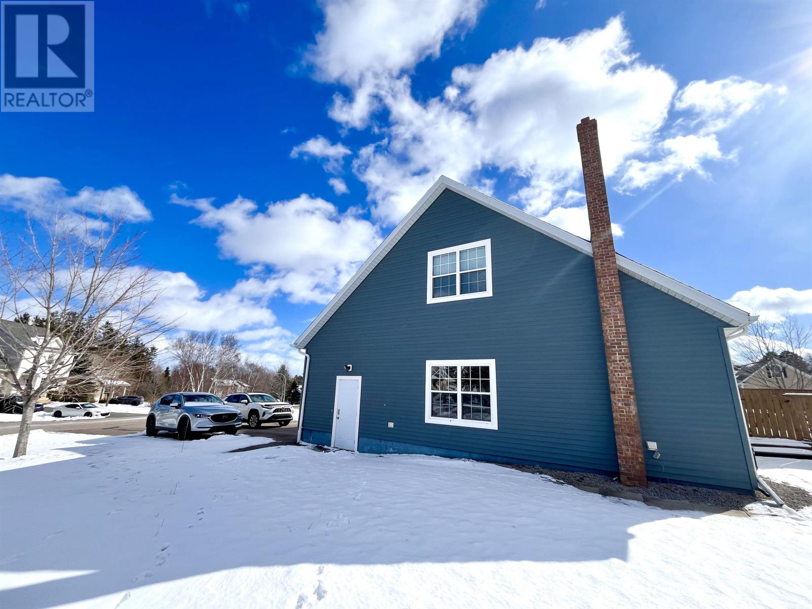 30 MACARTHUR Drive - Photo 3