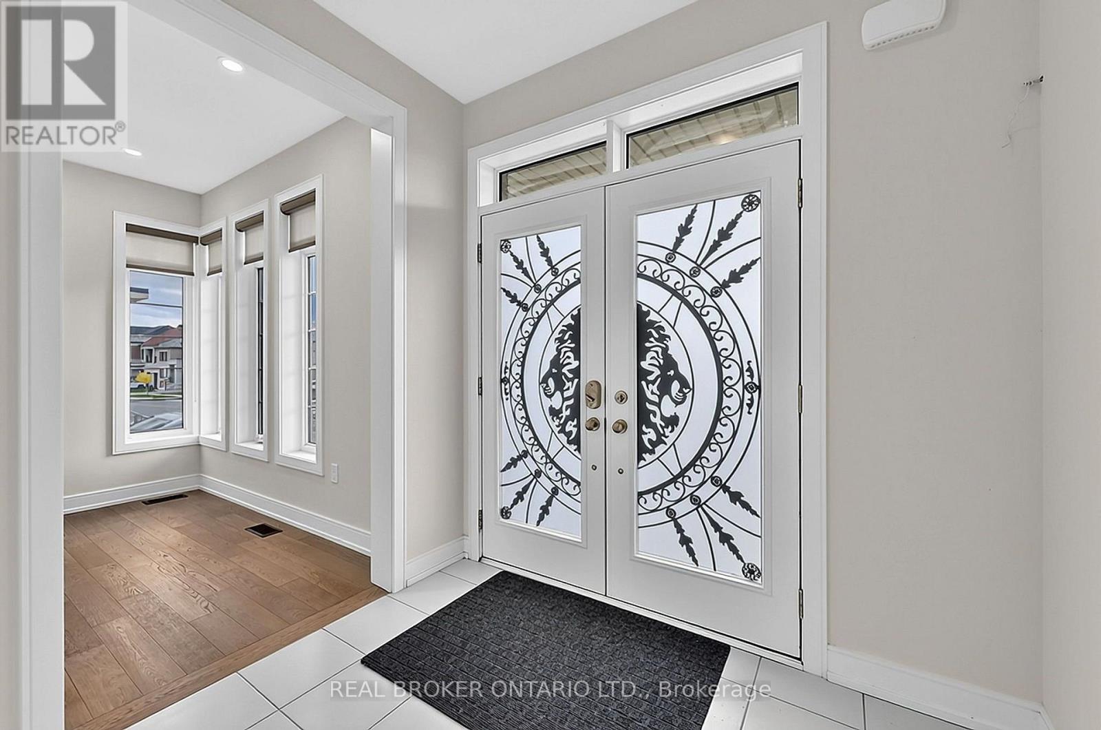 416 SEAVIEW HEIGHTS