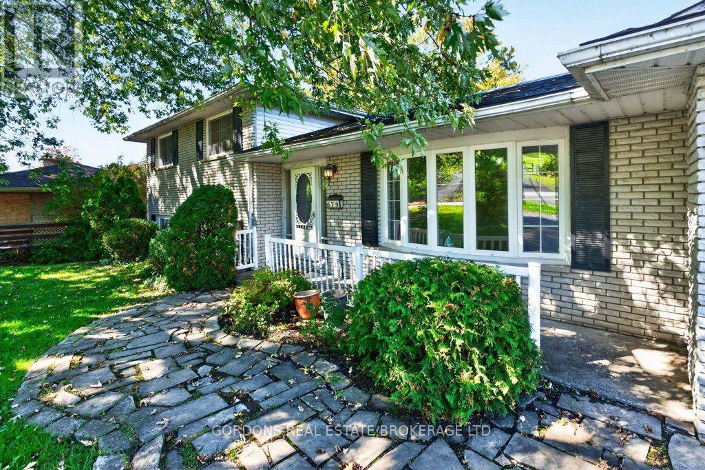679 PALACE ROAD