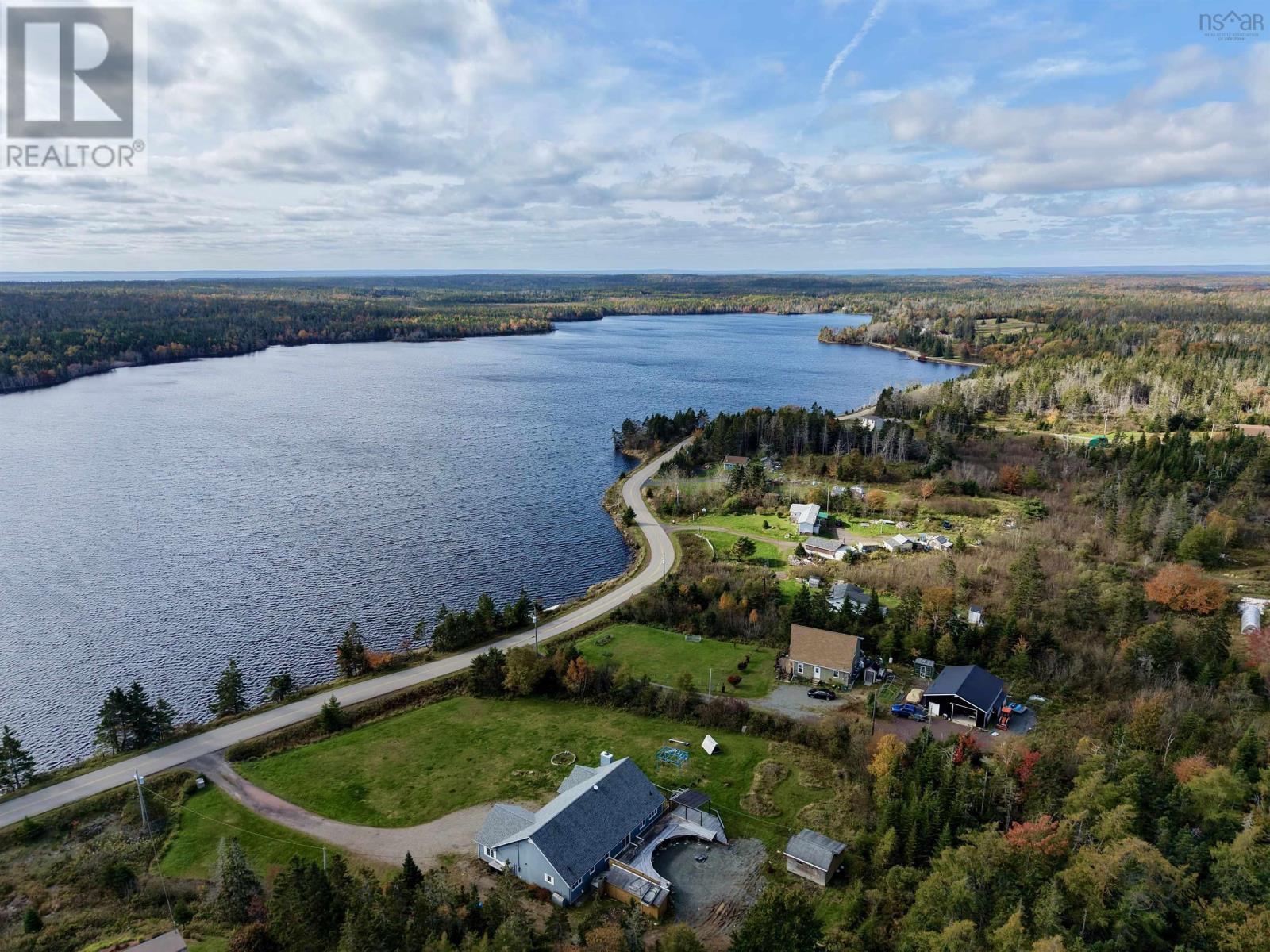 333 Lochside Rd.