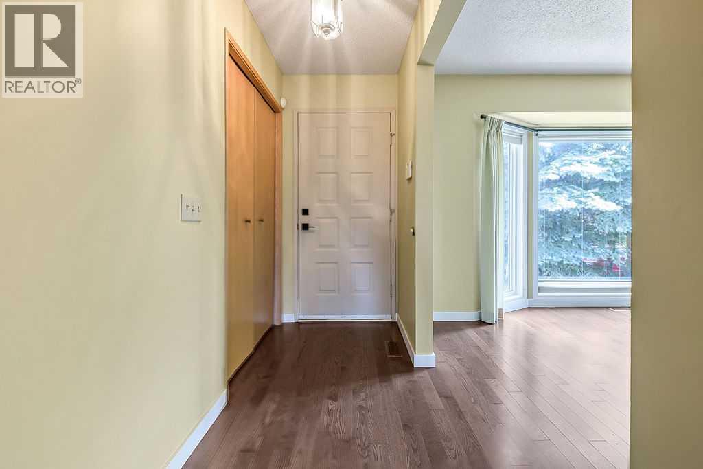 55 Suntree Lane