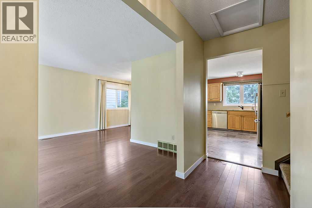 55 Suntree Lane