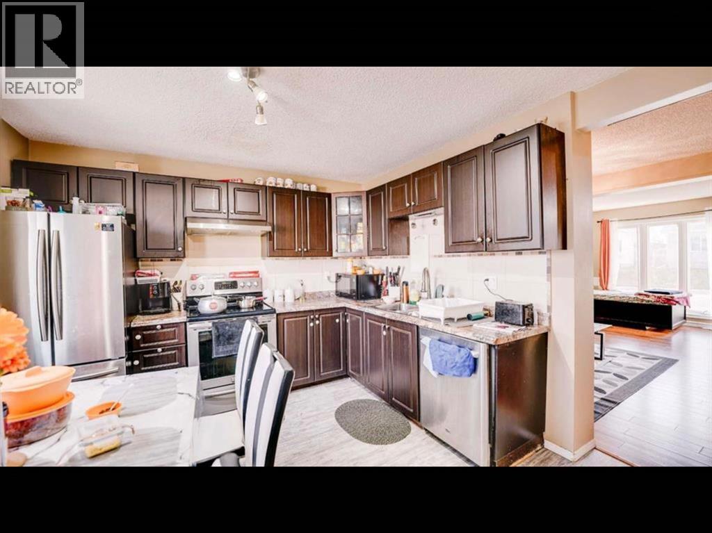 95 Castlegreen Close NE