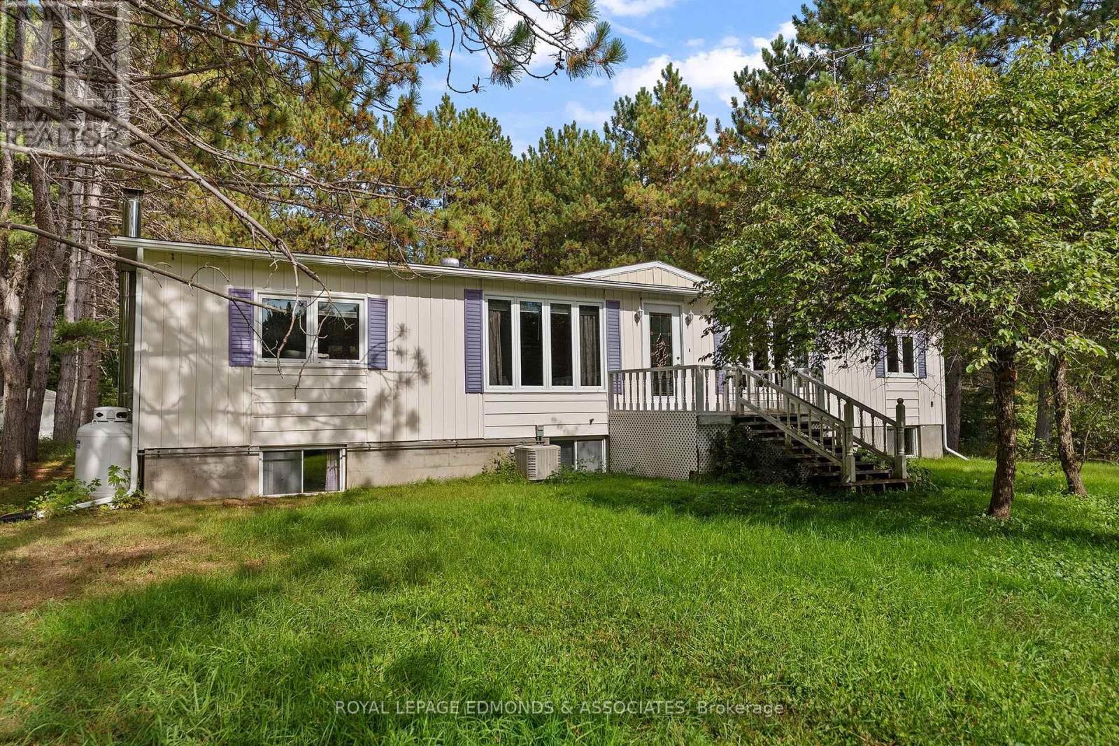 2726 ROUND LAKE ROAD