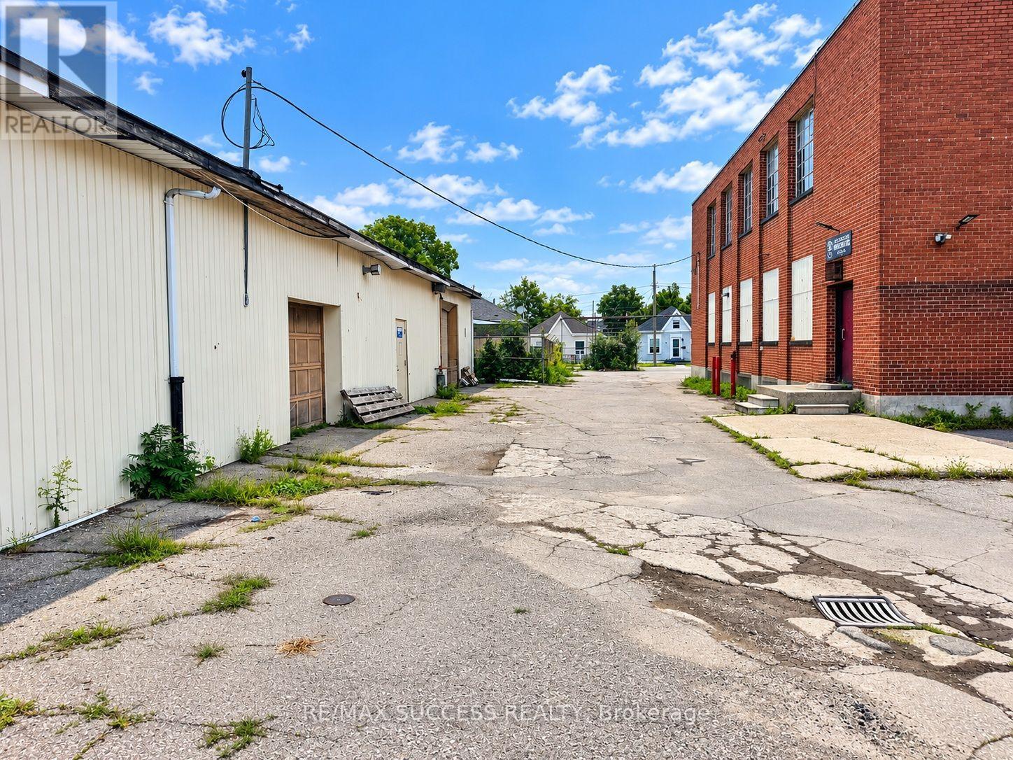 15 WEBLING STREET