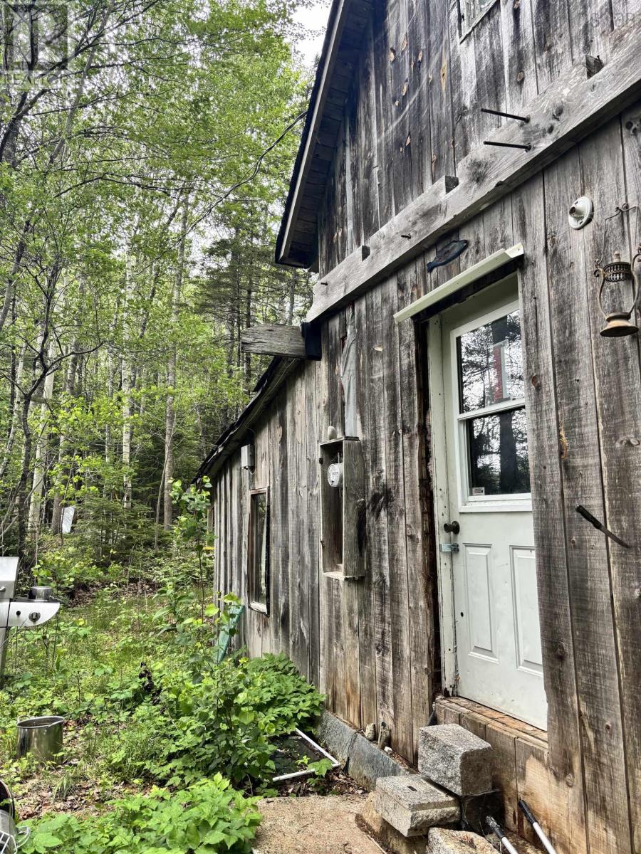 320 Charles Hill Road - Photo 3