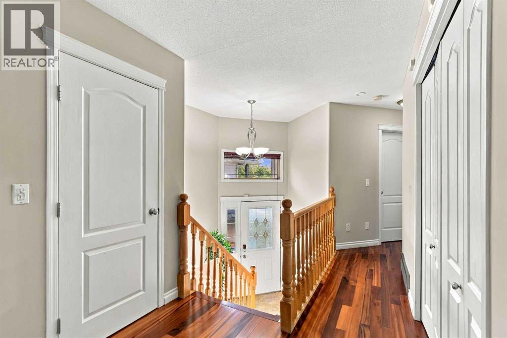 236 Paris Crescent
