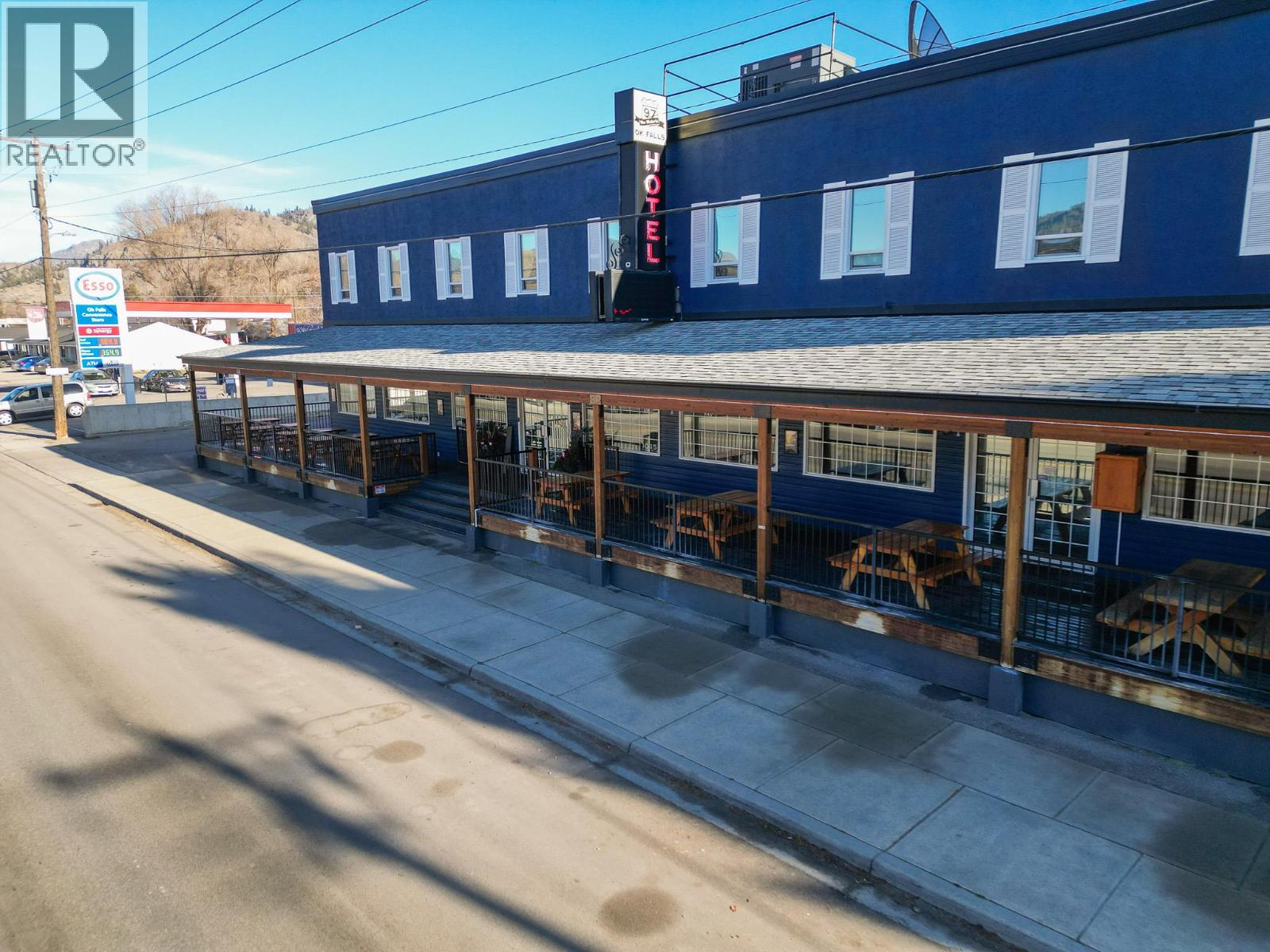 1045 Highway 97
