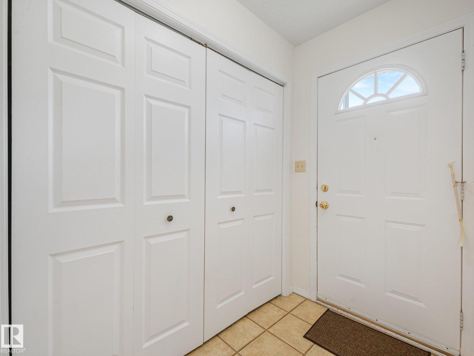 18417 66 AV NW