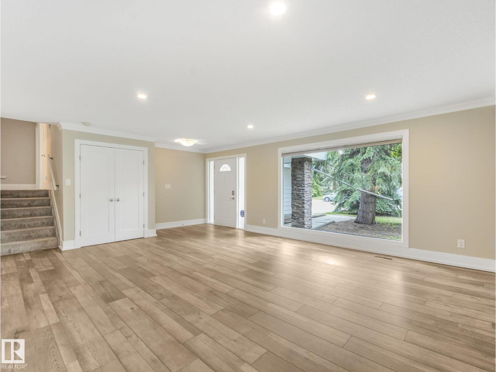 5708 144 ST NW