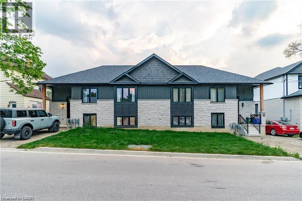 18 HINCKS Street Unit# B
