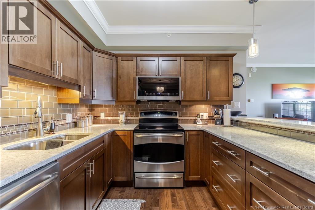 700 Cliffe Street Unit# 407 - Photo 3