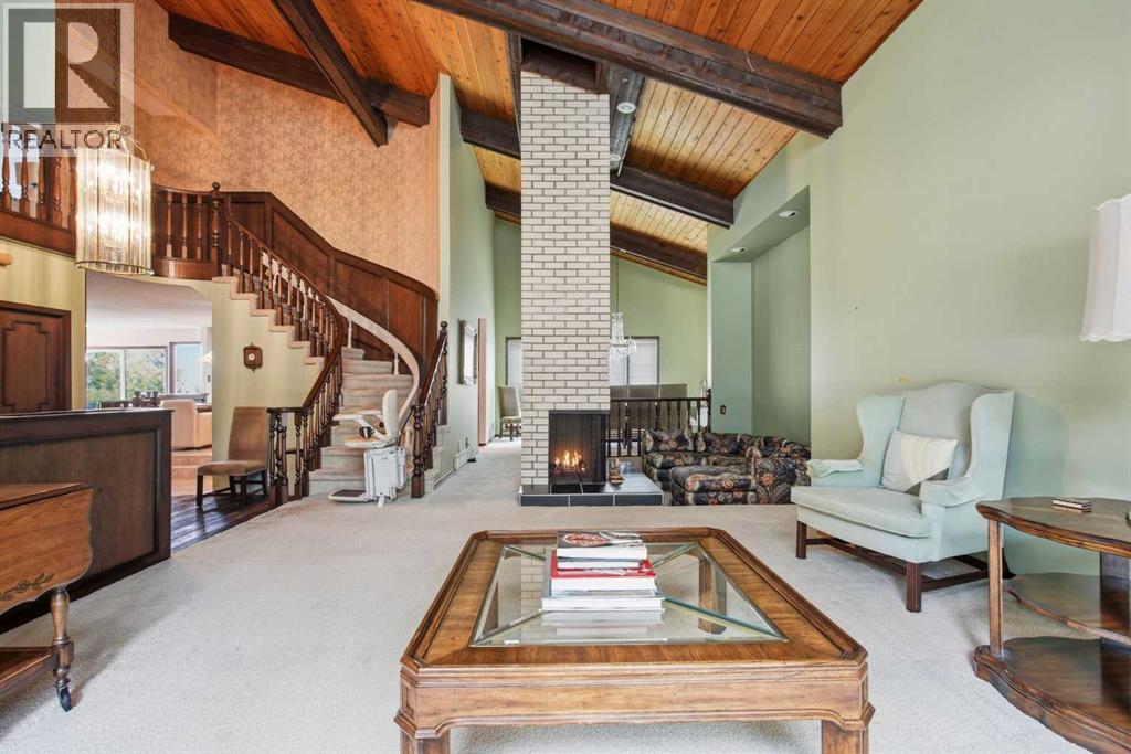336 Pump Hill Crescent SW