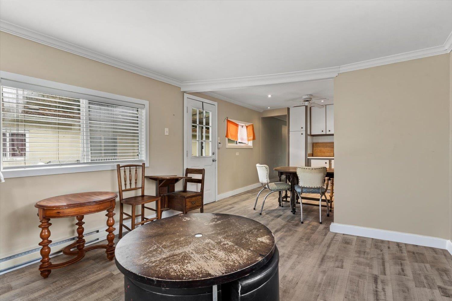 28 3942 COLUMBIA VALLEY ROAD, Cultus Lake East