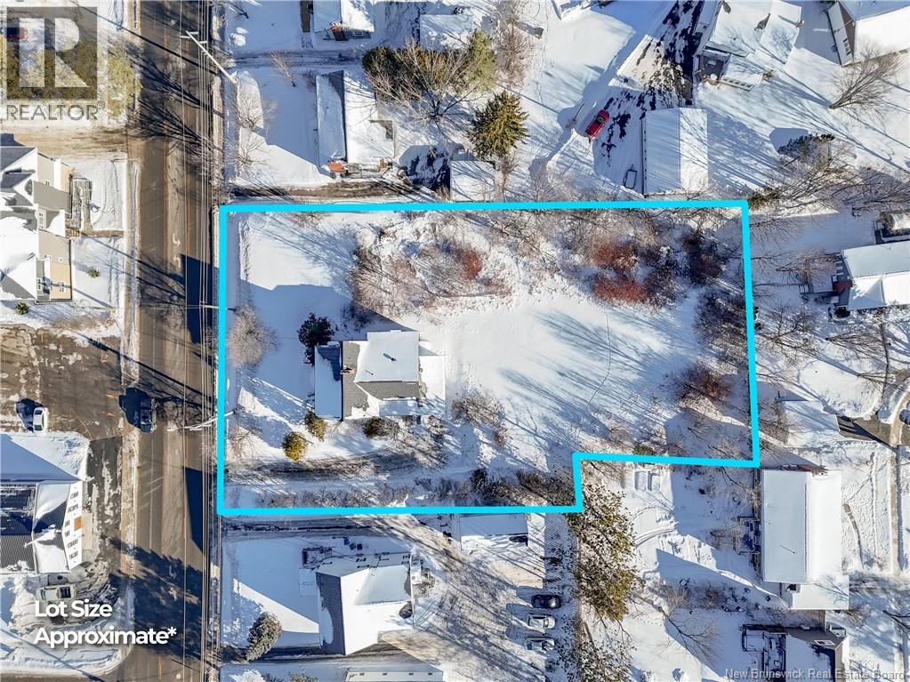 838 Regent Street - Photo 3