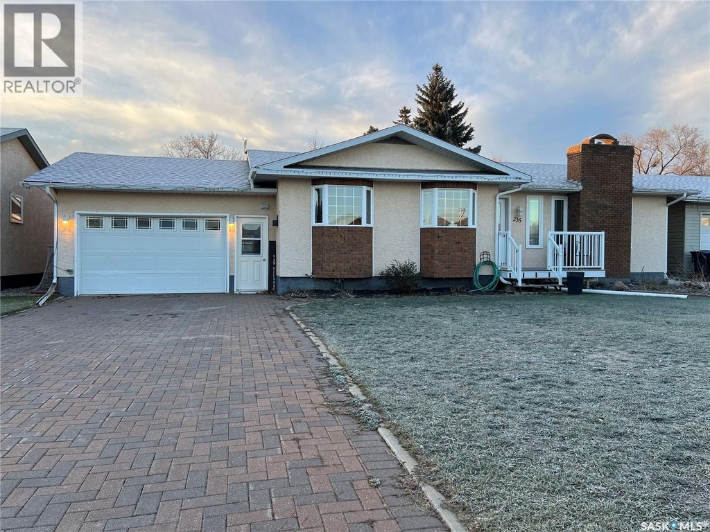 235 GEORGE CRESCENT, ESTERHAZY, SK S0A 0X0 - Image 2732026184.jpeg?d=l