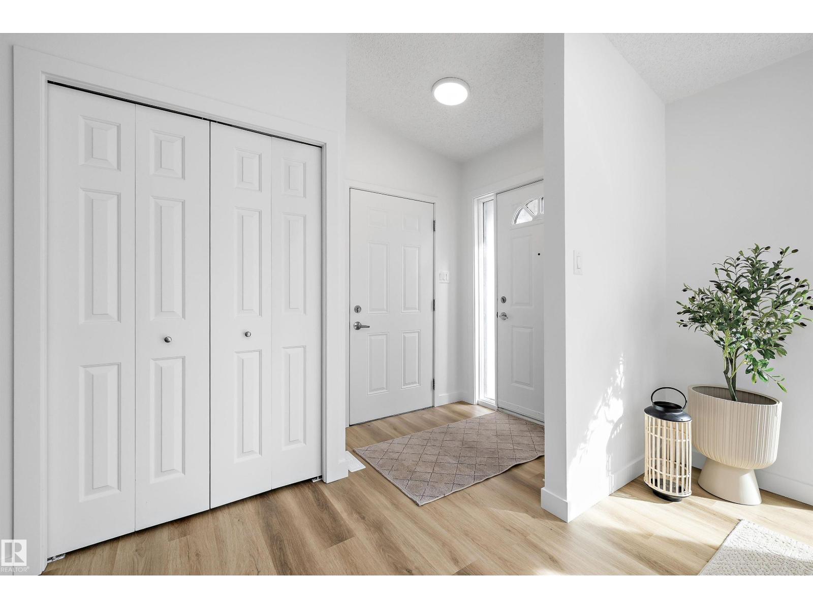 12 DANBRIDGE PL