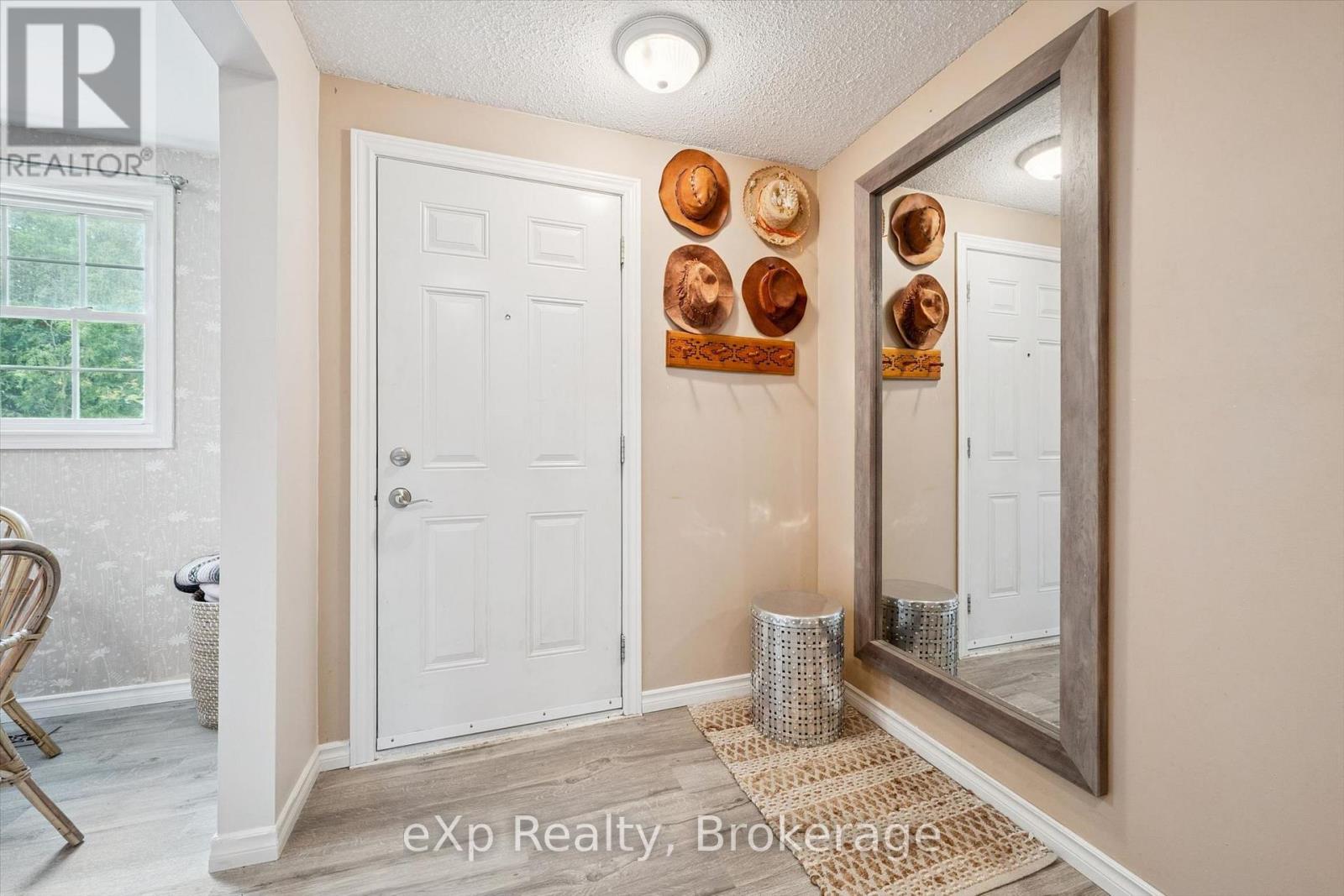 16 - 383 EDINBURGH ROAD S
