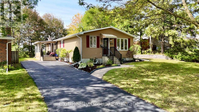120 PROSPECT HILL