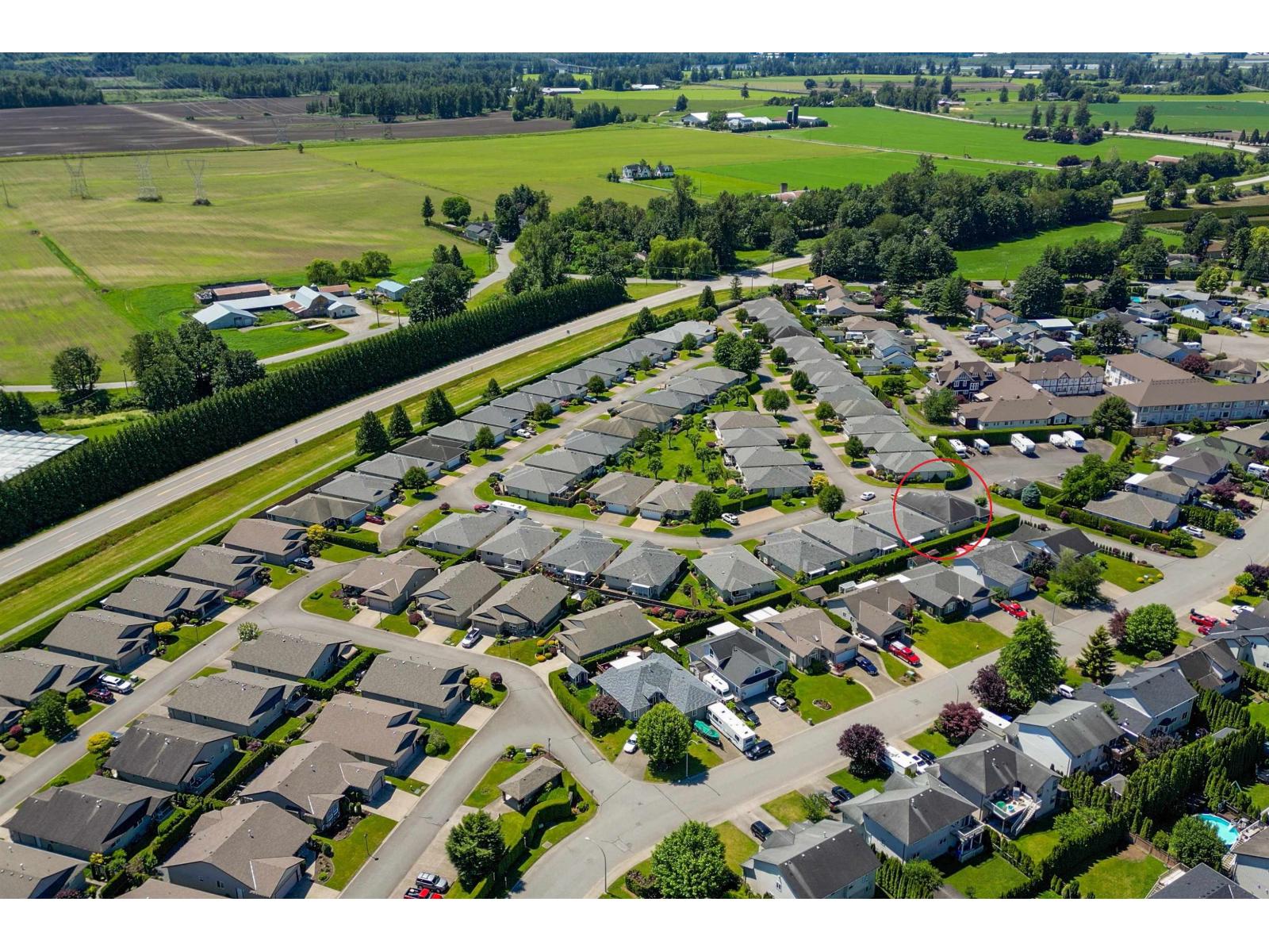 72 7292 ELM ROAD, Agassiz