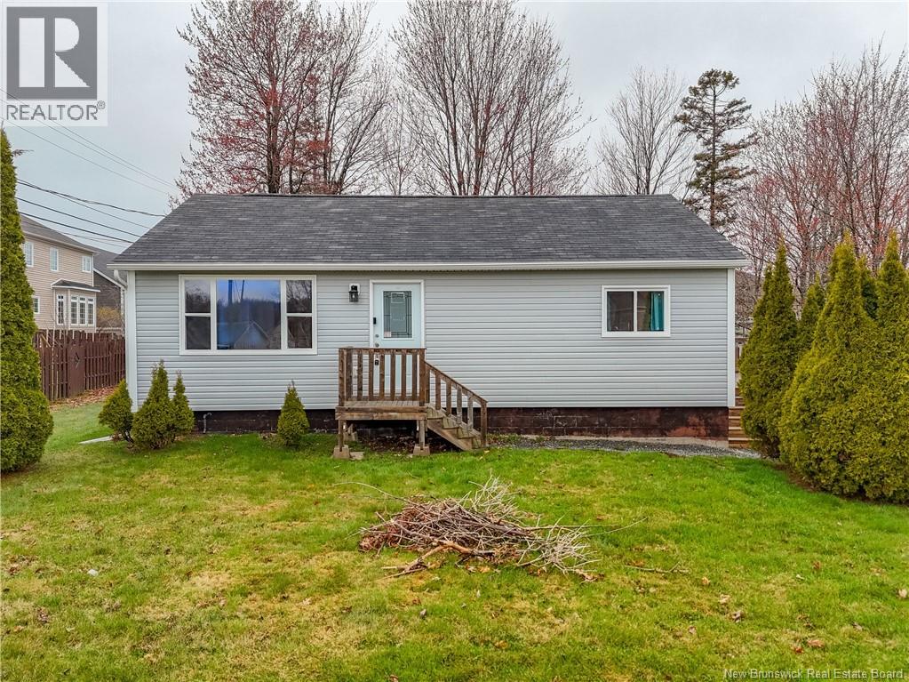 330 Rainsford Lane - Photo 2