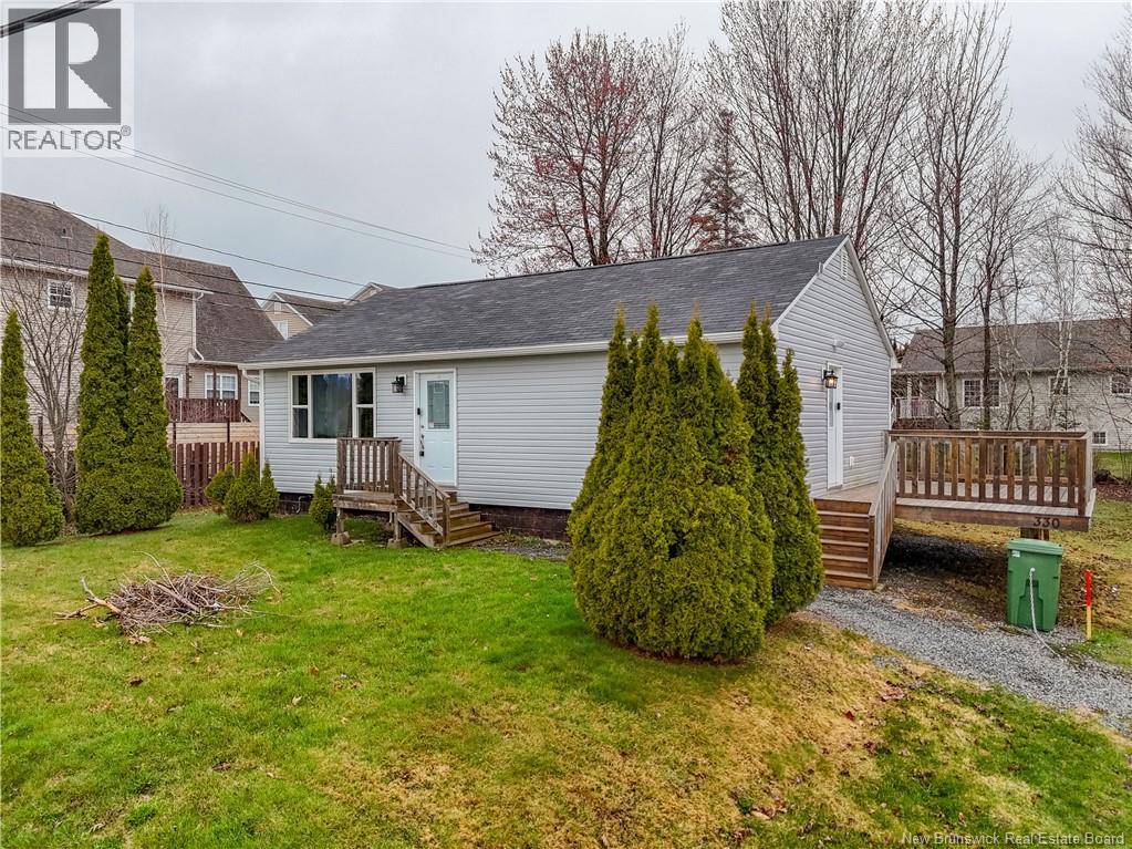 330 Rainsford Lane - Photo 4