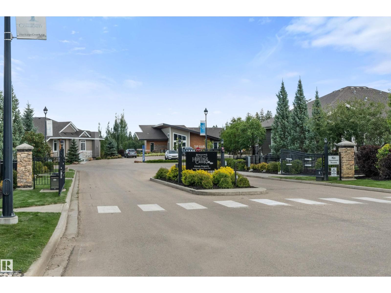 #214 50 HEATHERGLEN DR
