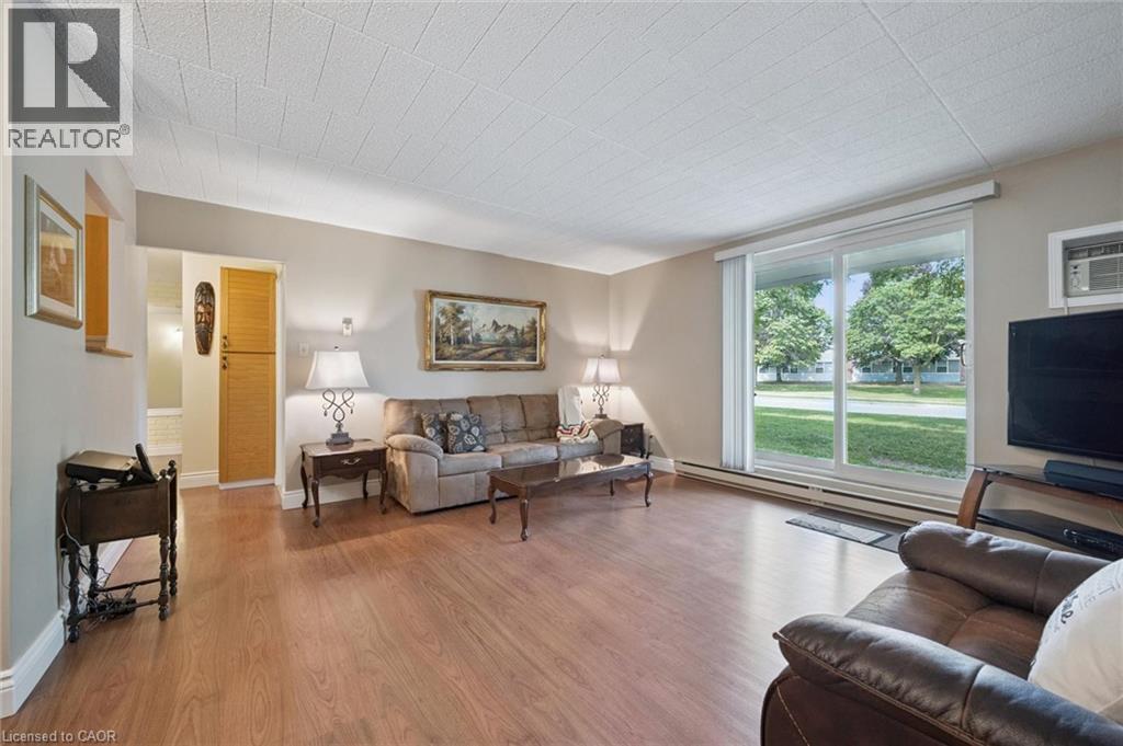 6 WALTON Avenue Unit# 107