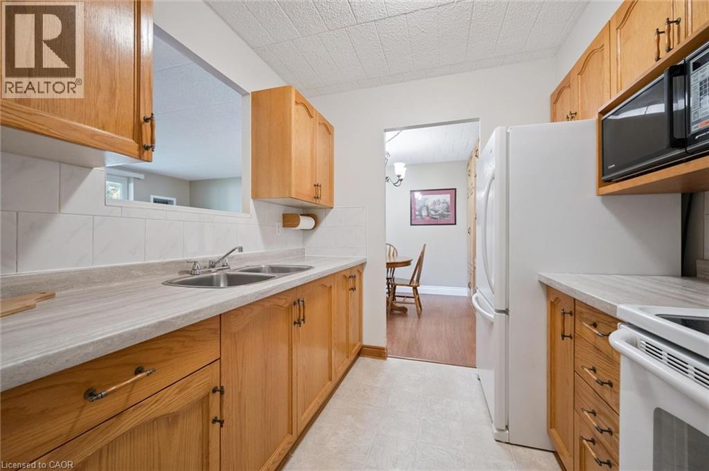 6 WALTON Avenue Unit# 107