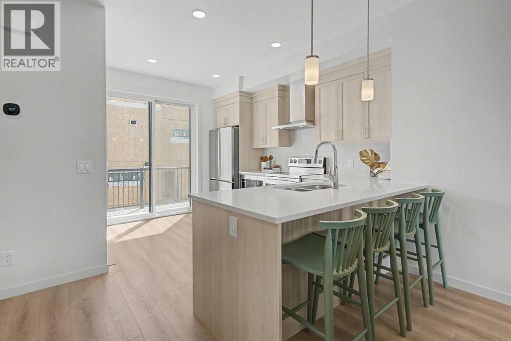 51 Mercado Lane SE