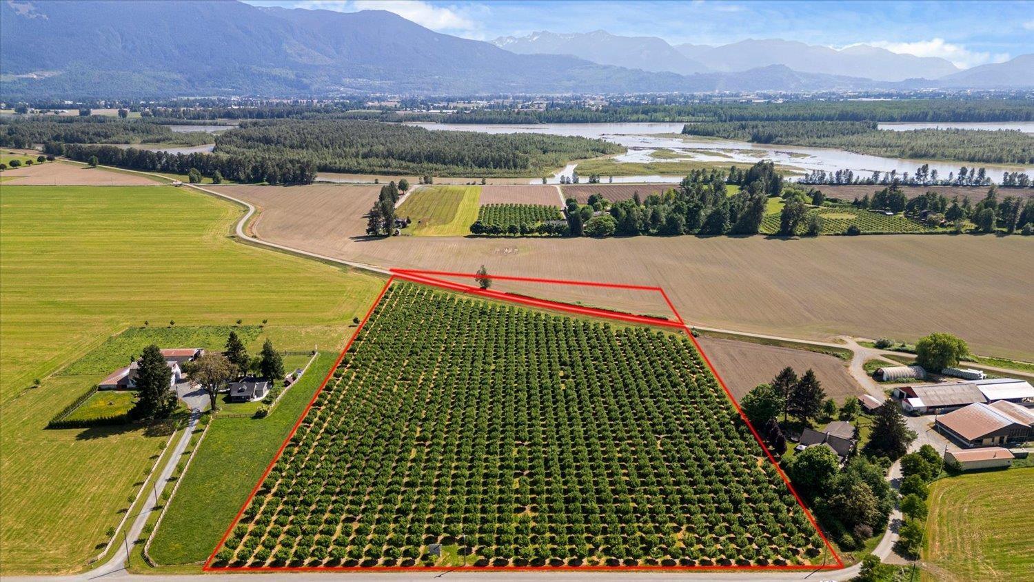 4602 HUNT ROAD, Agassiz