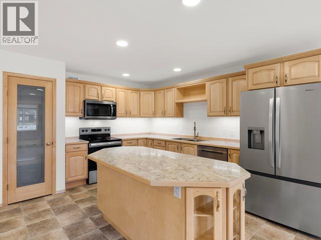 59 WYVERN AVENUE, WHITEHORSE, YT Y1A 0T6 - Image 4162266237.jpeg?d=l