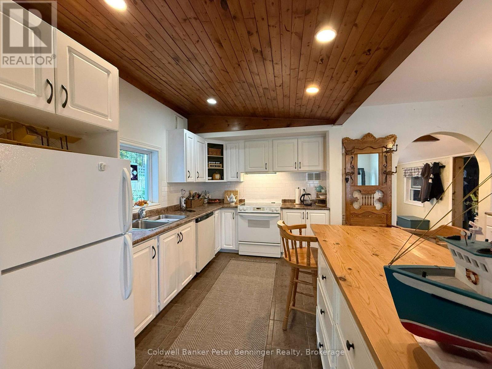 158 BRUCE RD 17 ROAD