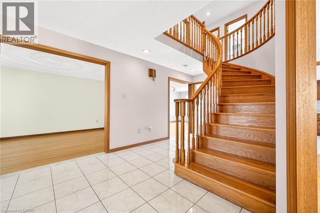 27 TRIESTE Place