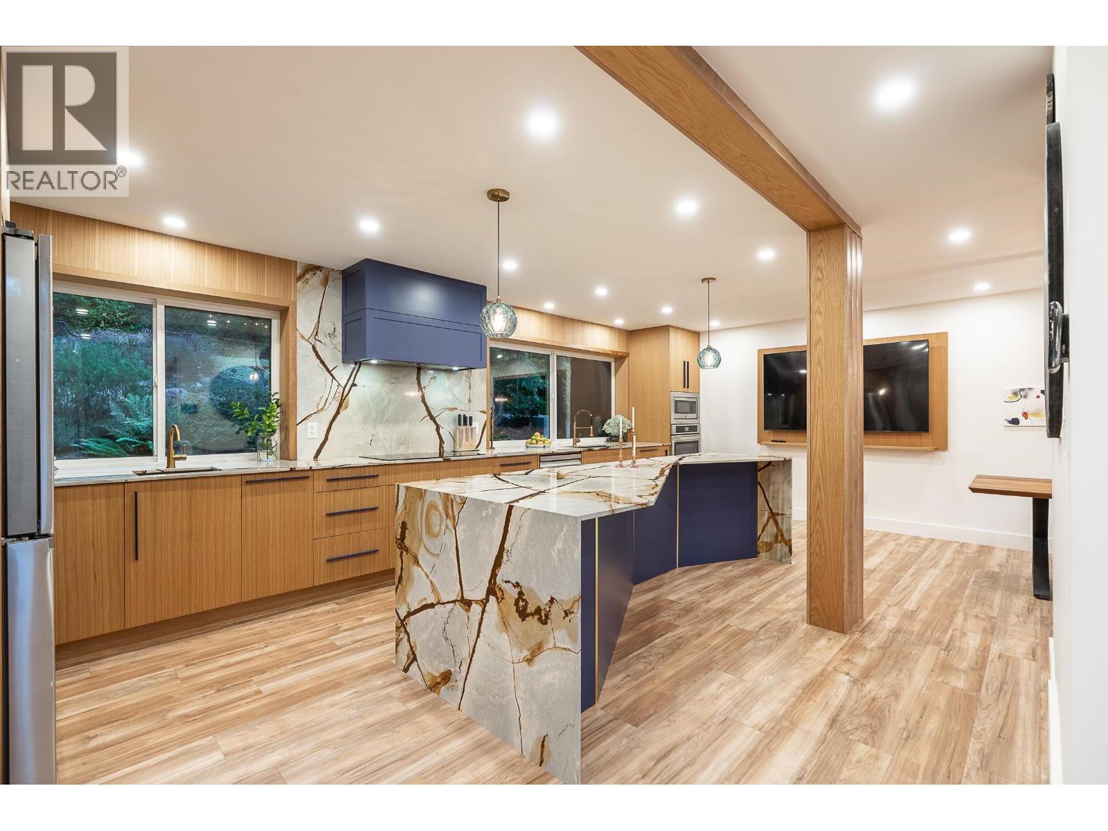 159 ROE DRIVE