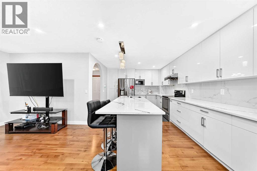 22 Hidden Creek Drive NW