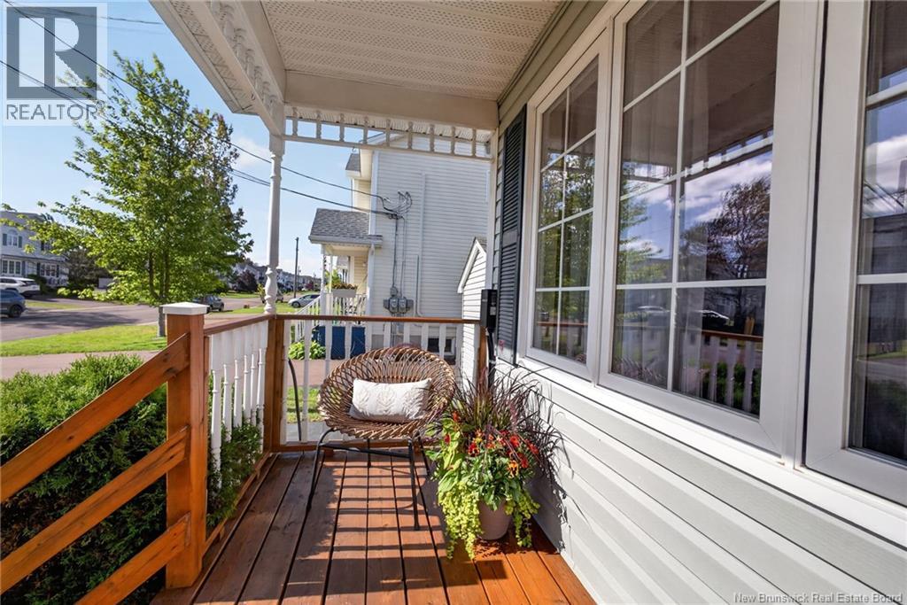 27 Stoneham Drive - Photo 3